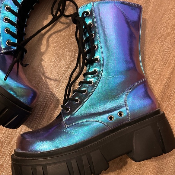 Doll’s Kill Current Mood Metallic Blue Platform Combat Boots Size 8 - Picture 3 of 12